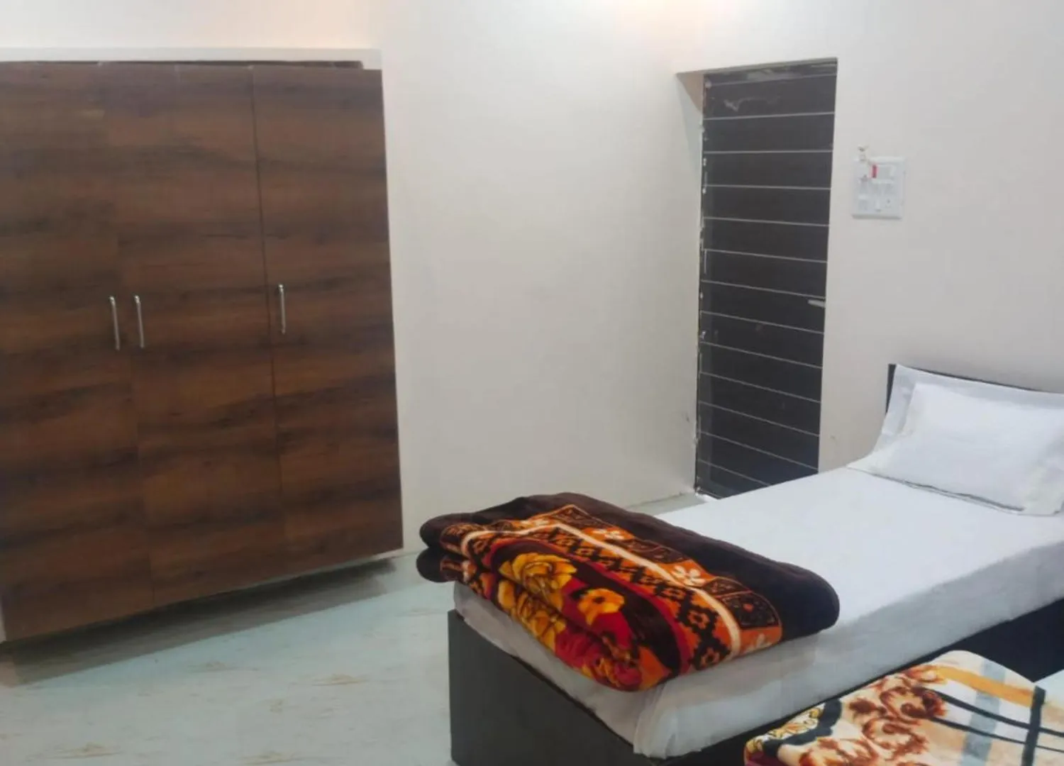 Accommodatie bij particulieren Goroomgo Varanasi Paradise Varanasi - Parking & Restaurant Available - Perfect Location And Comfortable Room India